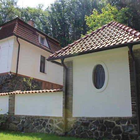 Domek Praha - Zbraslav, U Zamku エクステリア 写真
